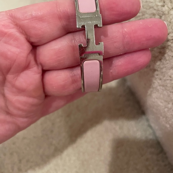 Hermes PM Clic H Bracelet - Picture 3 of 6